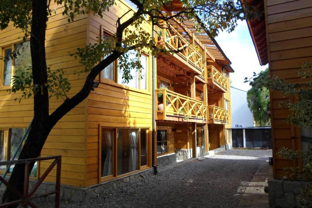 Apart Hotel Robles Del Sur San Martín de los Andes Exteriér fotografie